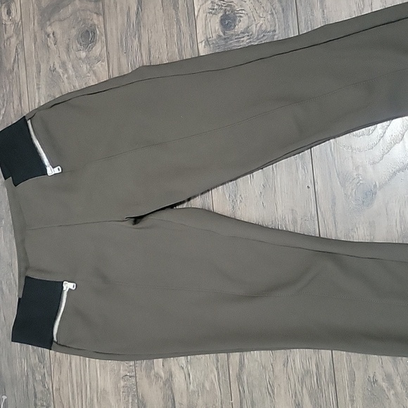 Women's skinny high rise khaki pants size 8 - Picture 5 of 6